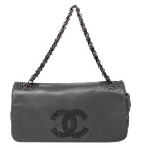 Pre Owned Chanel Grey Lambskin Leather Studded CC East West Flap Bag