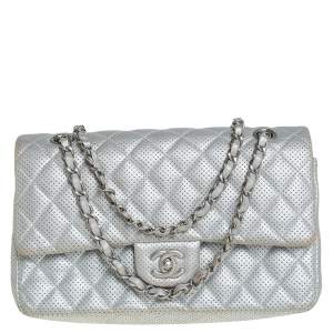 مملوكة مسبقًا Chanel Silver Quilted Perforated Lambskin Leather Medium Classic Double Flap Bag