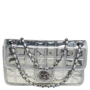 مملوكة مسبقًا Chanel Silver Vinyl and Leather Ice Cube Limited Edition Flap Bag