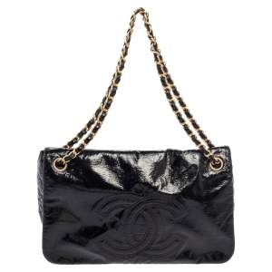 Pre Owned Chanel Black Patent Vinyl Small Rock and Chain Flap Bag