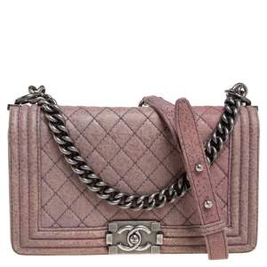 مملوكة مسبقًا Chanel Pink Quilted Nubuck Leather Medium Boy Bag