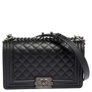 Pre Owned Chanel Black Quilted Caviar Leather Medium Boy Flap Bag