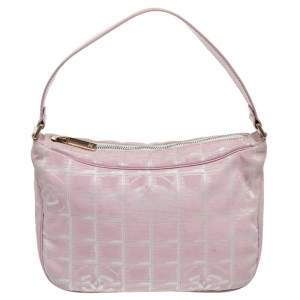 Pre Owned Chanel Pink Nylon Travel Line Hobo