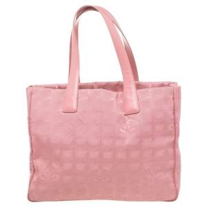 مملوكة مسبقًا Chanel Pink Canvas Travel Ligne Tote