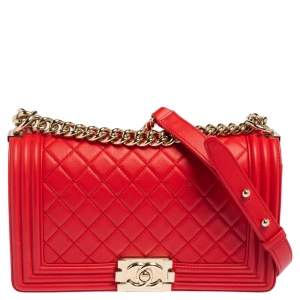 مملوكة مسبقًا Chanel Red Quilted Leather Medium Boy Flap Bag