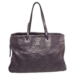 مملوكة مسبقًا Chanel Purple Quilted Glazed Leather Large On the Road Tote