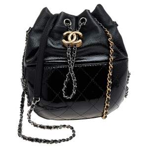 Pre Owned Chanel Black Quilted Leather Small Gabrielle Bucket Bag