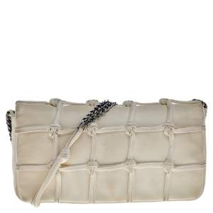 Pre Owned Chanel White Leather Knotted Flap CC Chain Shoulder Bag