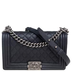 مملوكة مسبقًا Chanel Black Quilted Caviar Leather Medium Boy Flap Bag