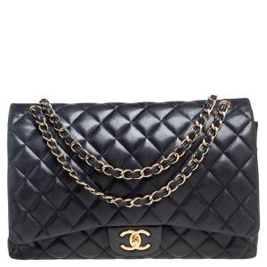 Chanel Black Quilted Lambskin Maxi Jumbo Vintage Classic Flap Bag