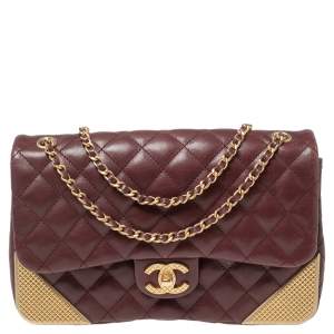 Pre Owned Chanel Burgundy Quilted Leather Medium Rock The Corner Flap Bag