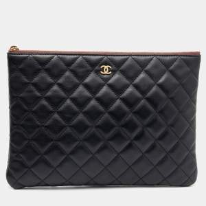 Pre Owned Chanel Black Quilted Leather O Case Clutch