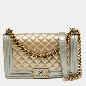 مملوكة مسبقًا حقيبة شانيل بوي جلد مبطن فضي/ذهبي ميتاليك بقلاب متوسطة