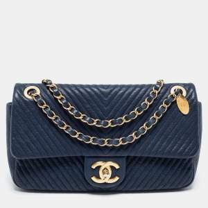 Pre Owned Chanel Blue Chevron Leather Medium Classic Single Flap Bag
