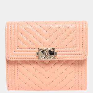 Pre Owned Chanel Pink Leather chevron Boy Wallet