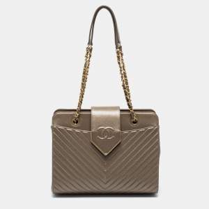 Pre Owned Chanel Metallic Olive Green Chevron Quilted Leather Collar And Tie Shoulder Bag