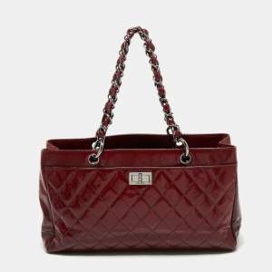 Pre Owned Chanel Burgundy Ombré Quilted Patent Leather 2.55 Reissue Bag