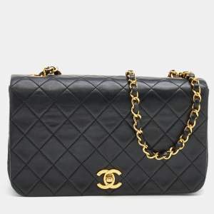 Pre Owned Chanel Black Quilted Leather Vintage Flap Bag 