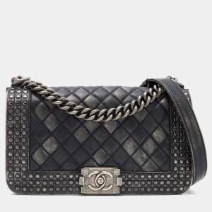 Pre Owned Chanel Black/Grey Quilted Leather Medium Studded Boy Bag