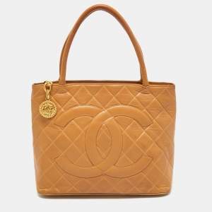Pre Owned Chanel Beige Quilted Leather Vintage Medallion Tote