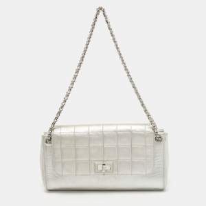 Pre Owned Chanel Silver Leather Leather Mademoiselle Lock Accordion Flap Bag