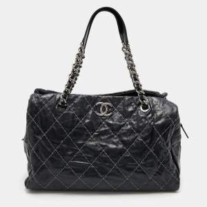 Pre Owned Chanel Black Distressed Leather CC Chain Bag