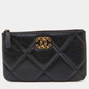 Pre Owned Chanel Black Quilted Leather 19 Pouch 