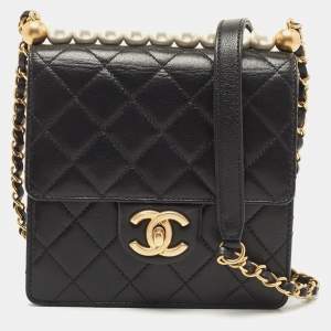 Pre Owned Chanel Black Quilted Leather Chic Pearls Flap Bag