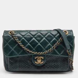 Pre Owned Chanel Green Quilted Leather and Python Urban Mix Flap Bag