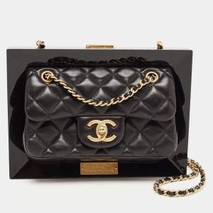 Pre Owned Chanel Black Quilted Leather CC Frame Flap Bag