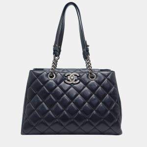 Chanel Black CC Quilted Leather Chain Tote Bag