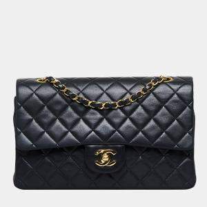 Pre Owned Chanel Black Medium Classic Lambskin Double Flap Bag