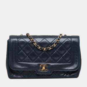 Pre Owned Chanel Black Classic Lambskin Single Flap