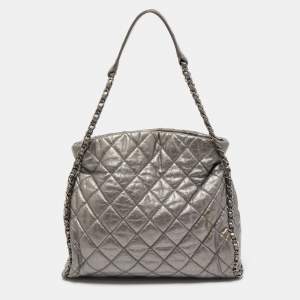 Pre Owned Chanel Grey Quilted Leather Chain Me Hobo