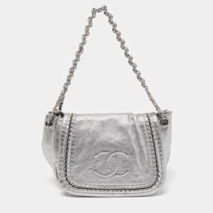 Pre Owned Chanel Silver Leather Luxe Ligne Accordion Flap Bag