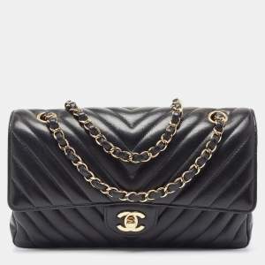 Pre Owned Chanel Black Chevron Lambskin Leather Medium Classic Double Flap Bag
