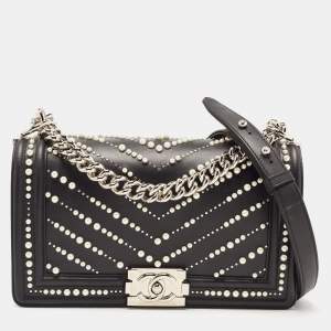 Chanel Black Chevron Caviar and Leather Medium Pearl Boy Flap Bag