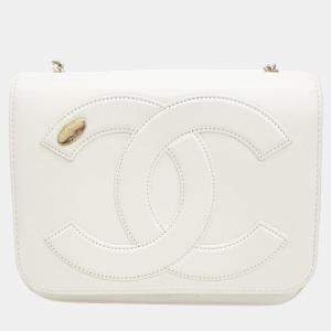 Pre Owned Chanel  White Lambskin Leather CC Shoulder Bag