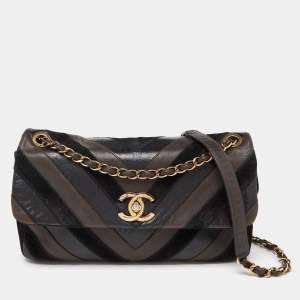 Pre Owned Chanel Black/Brown Chevron Suede and Leather Flap Bag