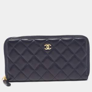 Chanel Navy Blue Quilted Leather CC Zip Around Wallet 