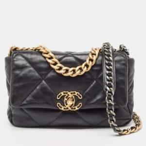 Pre Owned Chanel Black Quilted Leather Medium 19 Flap Bag