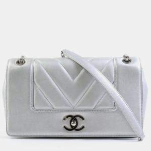 Chanel Silver Metallic Leather Chevron Mademoiselle Vintage Flap Bag