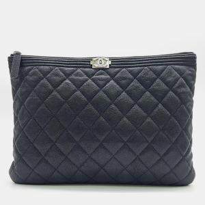 Pre Owned Chanel Black Caviar Leather Medium Boy Clutch Bag