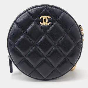 مملوكة مسبقًا Chanel Black Leather Round Pearl Clutch on Chain