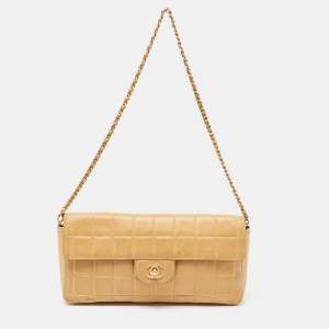 Pre Owned Chanel Beige Chocolate Bar Leather East-West Flap Bag