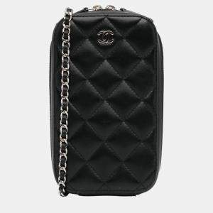 Pre Owned Chanel Black CC Quilted Lambskin Zip Phone Case