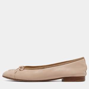 Pre Owned Chanel Beige Leather CC Ballet  Flats Size 39