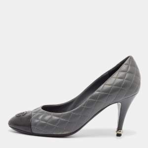 Chanel Grey/Black Quilted Leather CC Cap Toe Pumps Size 38