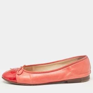 Chanel Red Leather and Patent CC Cap Toe Ballet Flats Size 39