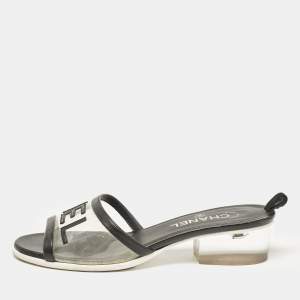 Pre Owned Chanel Black Leather and PVC Logo Block Heel Slide Sandals Size 39